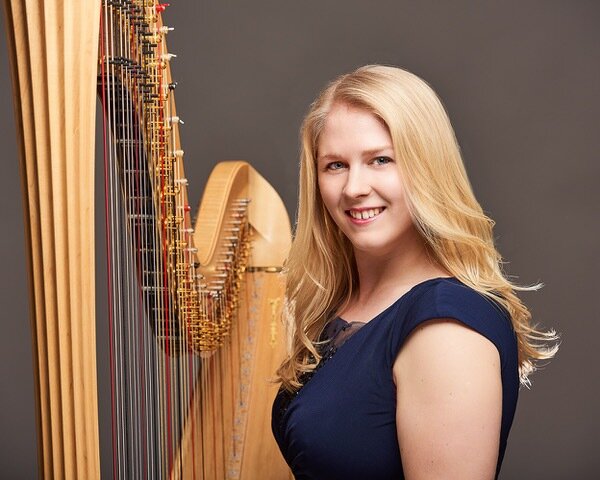 Aliara Duo, Gwenllian Llŷr harp, Welsh harpist,